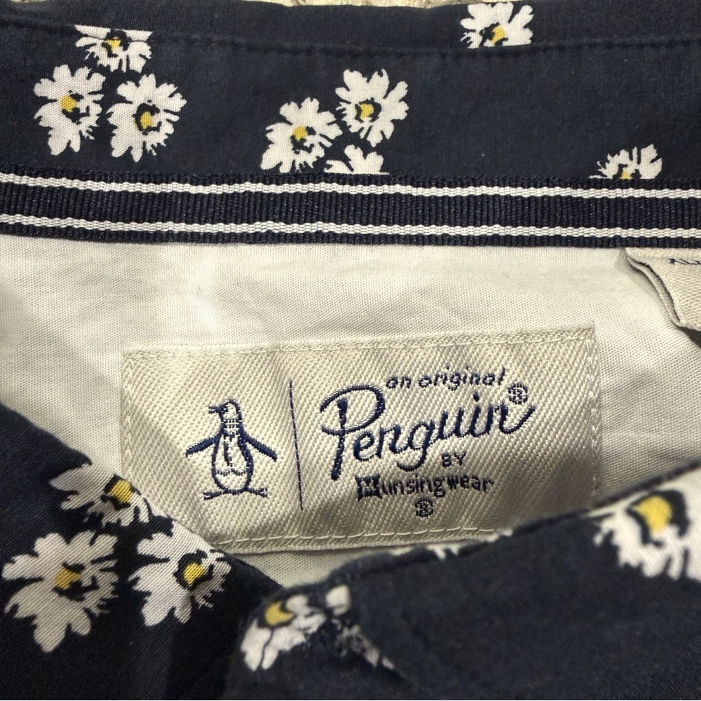 An Original Penguin by Munsingwear Blue Flower Button Down Long Sleeve - Picture 7 of 13